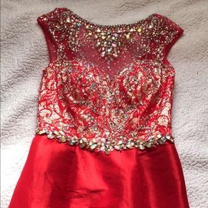 Mac Duggal Homecoming Dress